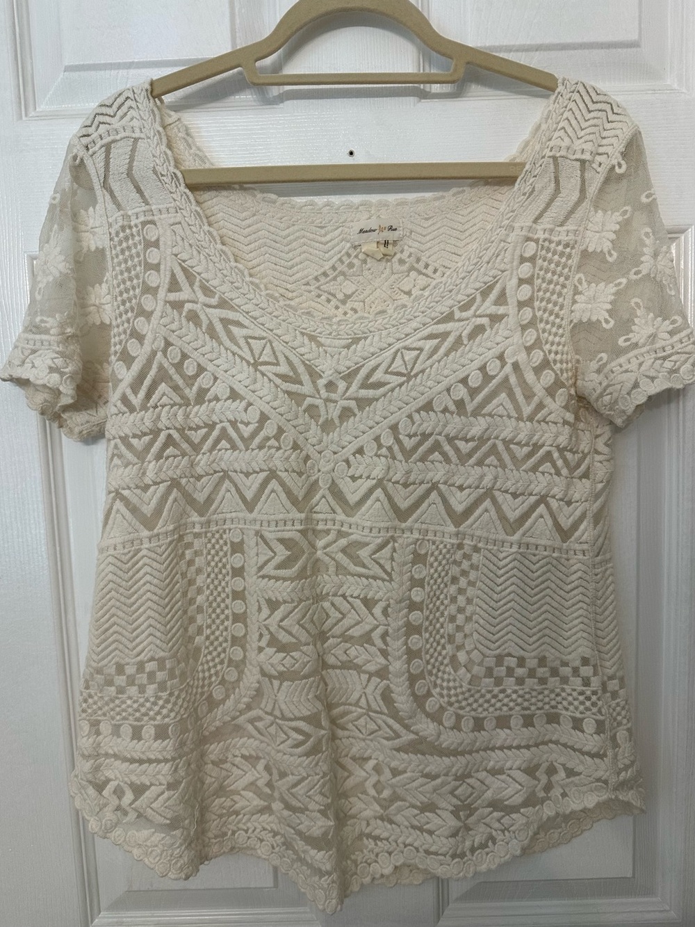 Meadow Rue Cream Embroidered V-Neck Lace Top